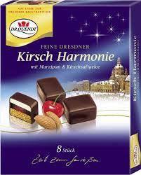 Dresdner Black Forest Dominosteine