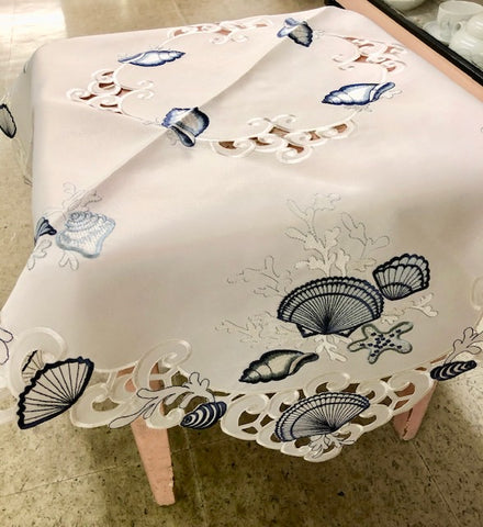 Seashells Table Topper